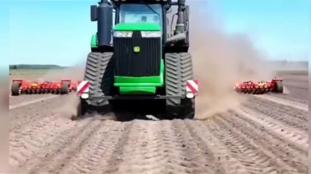 开拖拉机的小姐姐，只需要一顿淄博烧烤