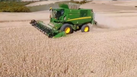 联合谷物收割机排行榜（九） 约翰迪尔小麦机