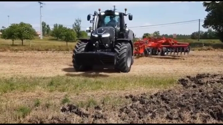 超帅的道依茨法尔9340大排拖拉机。