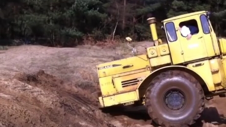 铰接式拖拉机 超强越野能力