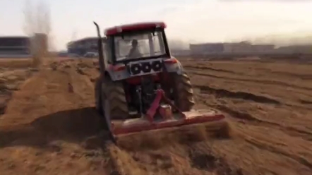 拖拉机销量老铁们有没有感觉少了许多