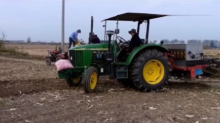 拖拉机什么情况下用三点悬挂