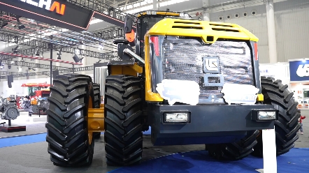 柳工农机LT3604#拖拉机#农业机械#大马力拖拉机