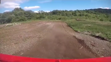 纽荷兰+开荒神器，如果应用到新疆兵团，就不担心地里的石头了